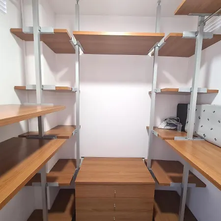 Tiberio House & Apartman Capri